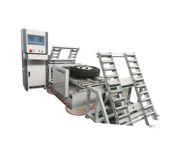 汽車(chē)輪胎雙面立式平衡機(jī)